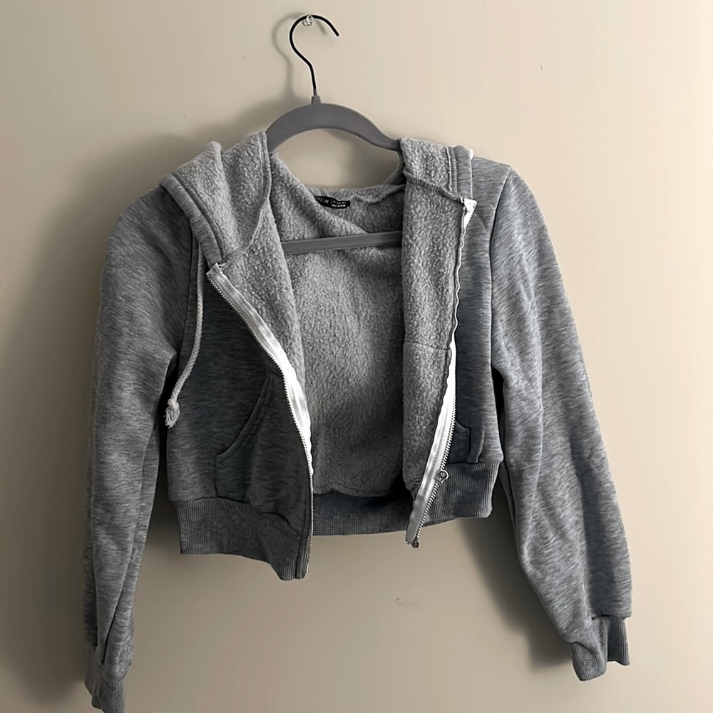 Gray Cropped jacket